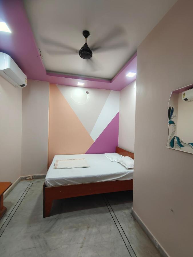 Hotel Anjali اوجاين المظهر الخارجي الصورة