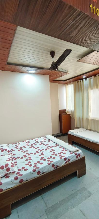 Hotel Anjali اوجاين المظهر الخارجي الصورة